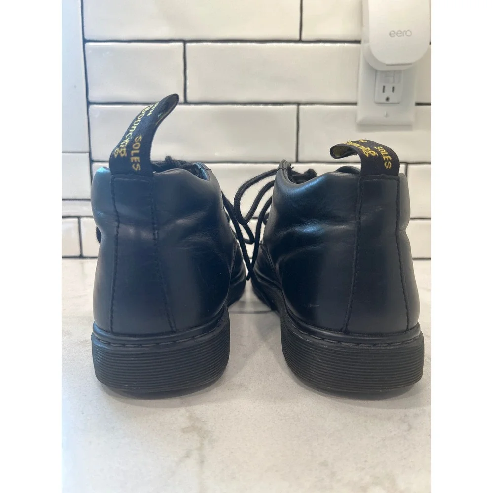 Dr. Martens Barnie Black Leather Chukka Boots Men's 9 Desert Boots Minimalist